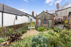 Photo 8- click for photo gallery